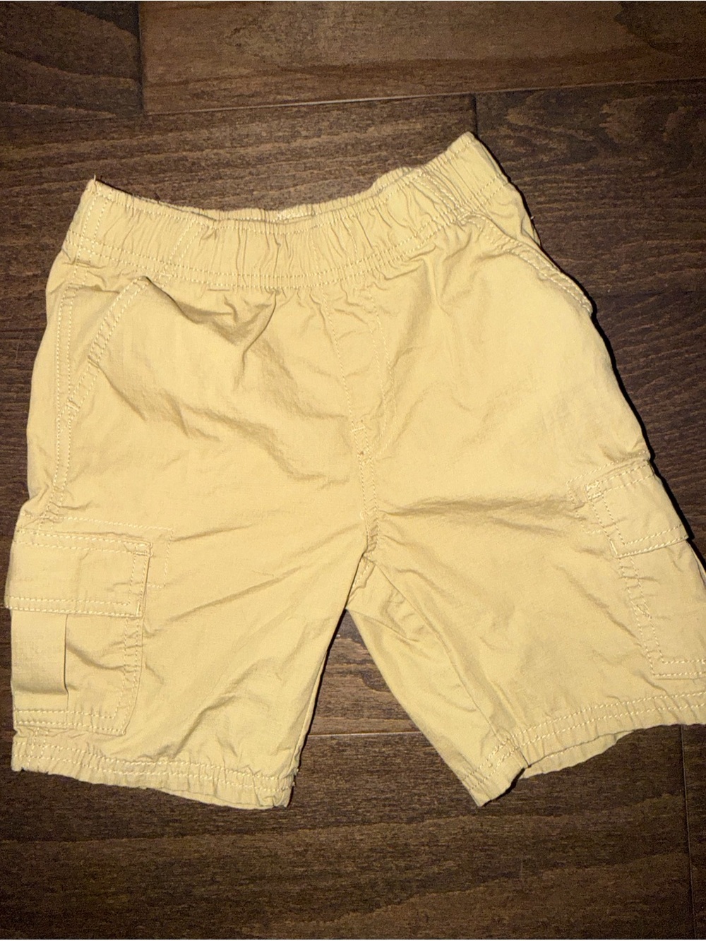 Classic Kids Cargo Shorts in Flax